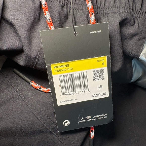 Air Jordan Winter Utility Womens Pants Size S Joggers Black Silver NWT - Picture 9 of 15